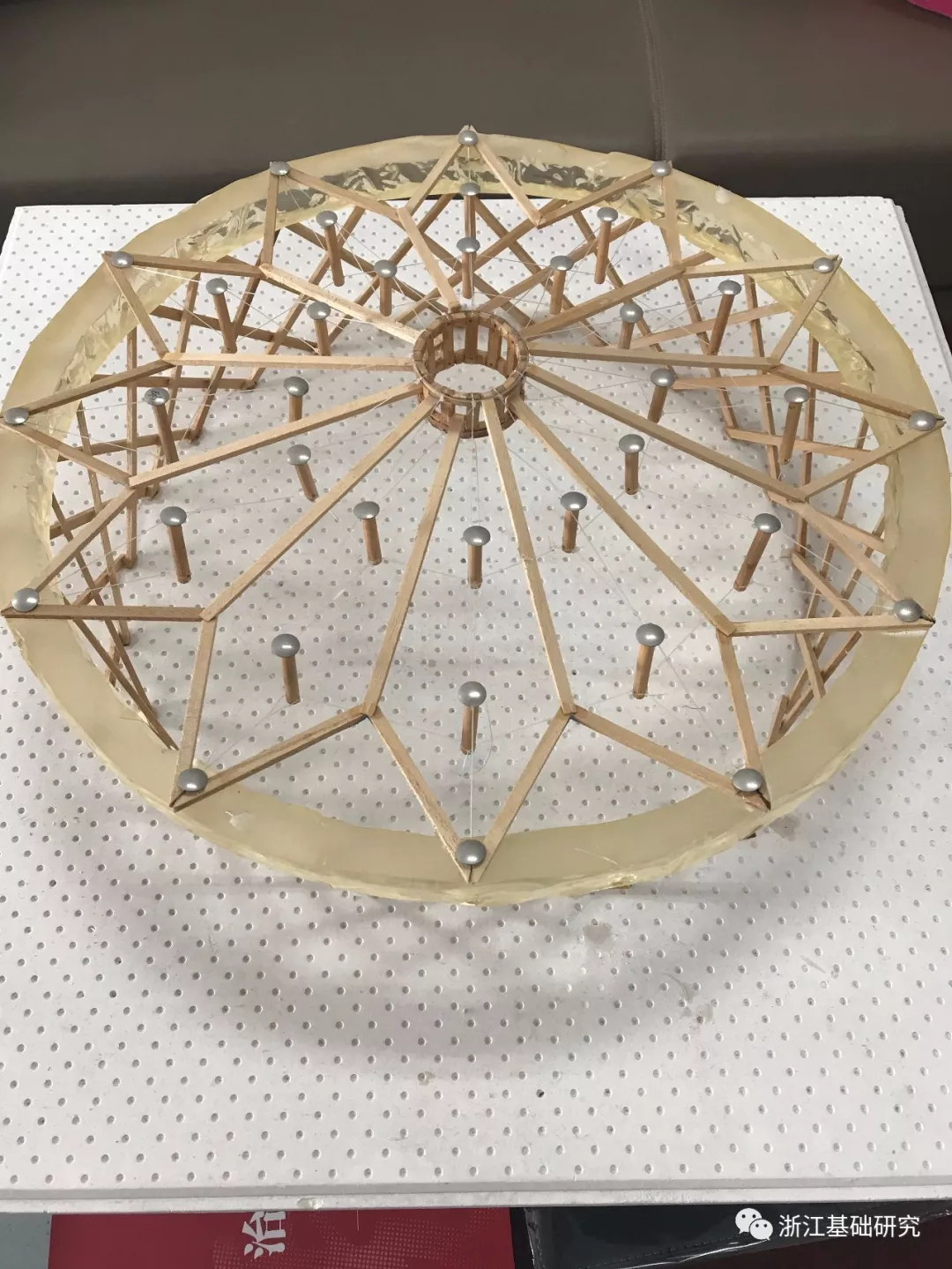 风雨不动安如山:大跨空间结构受力研究的图2